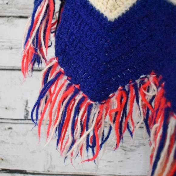Vintage Poncho Red White & Blue 70s Fashion - Picture 5 of 5